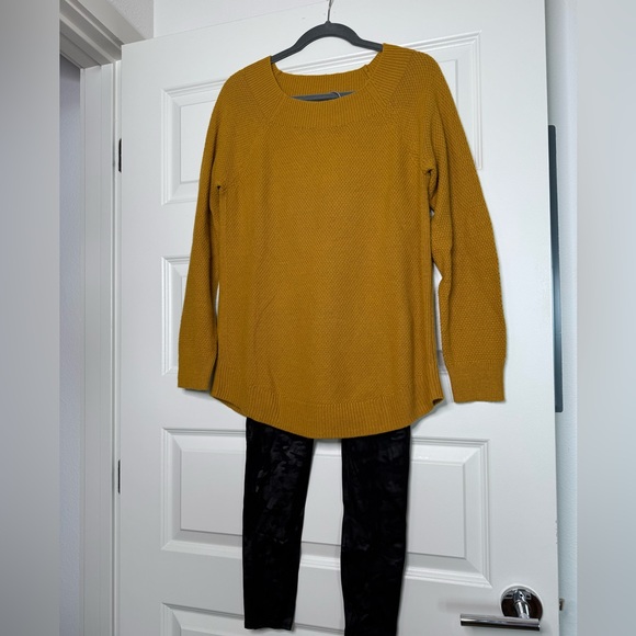 SPANX black camo leggings - Picture 5 of 7